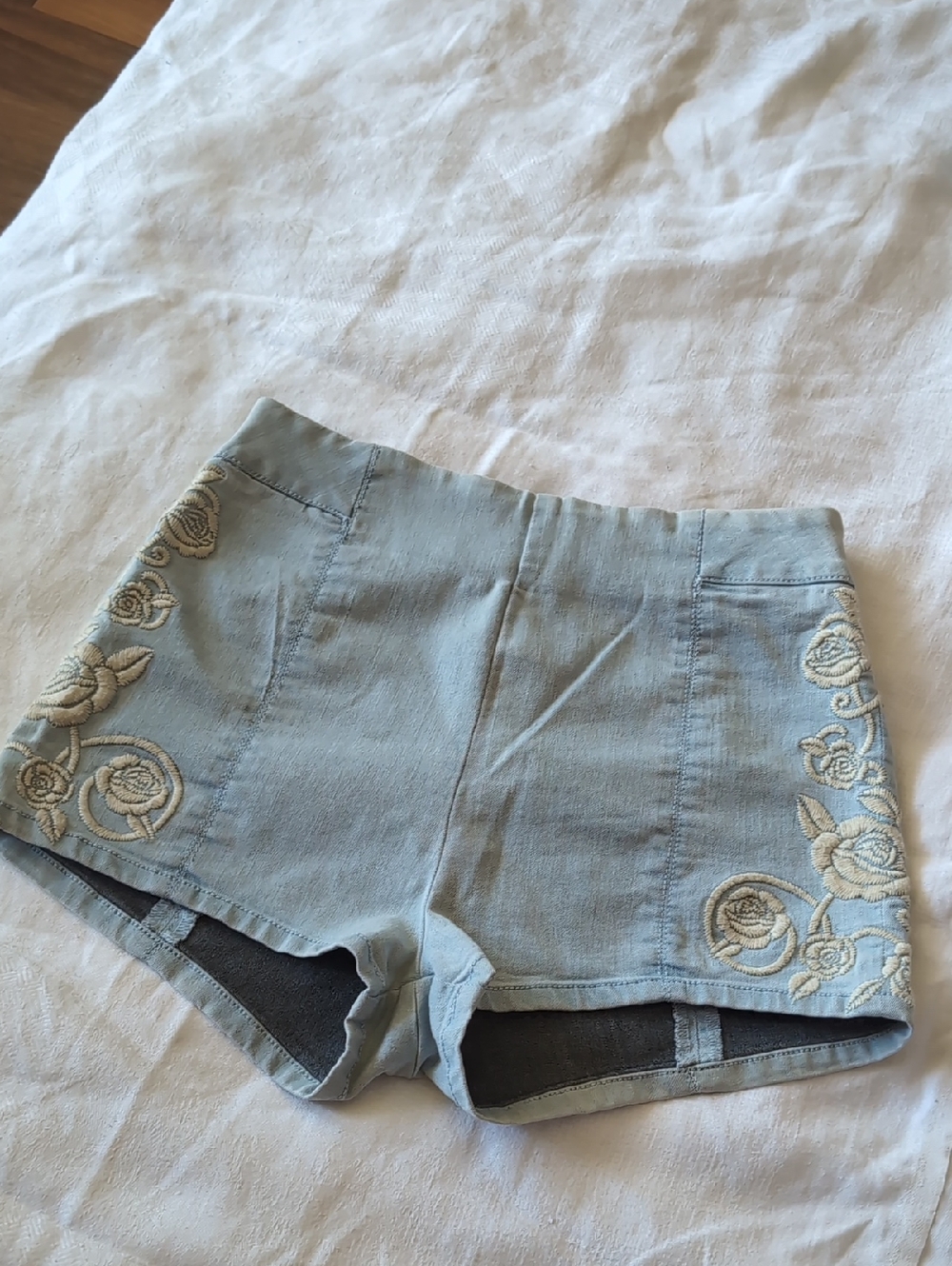 Kimchi Blue Light Blue High-Waist Floral Embroidered Shorts
